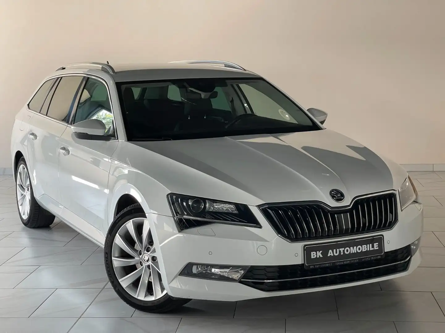 Skoda Superb Combi Style|Standheizung|Canton|CAM|ACC| Weiß - 1
