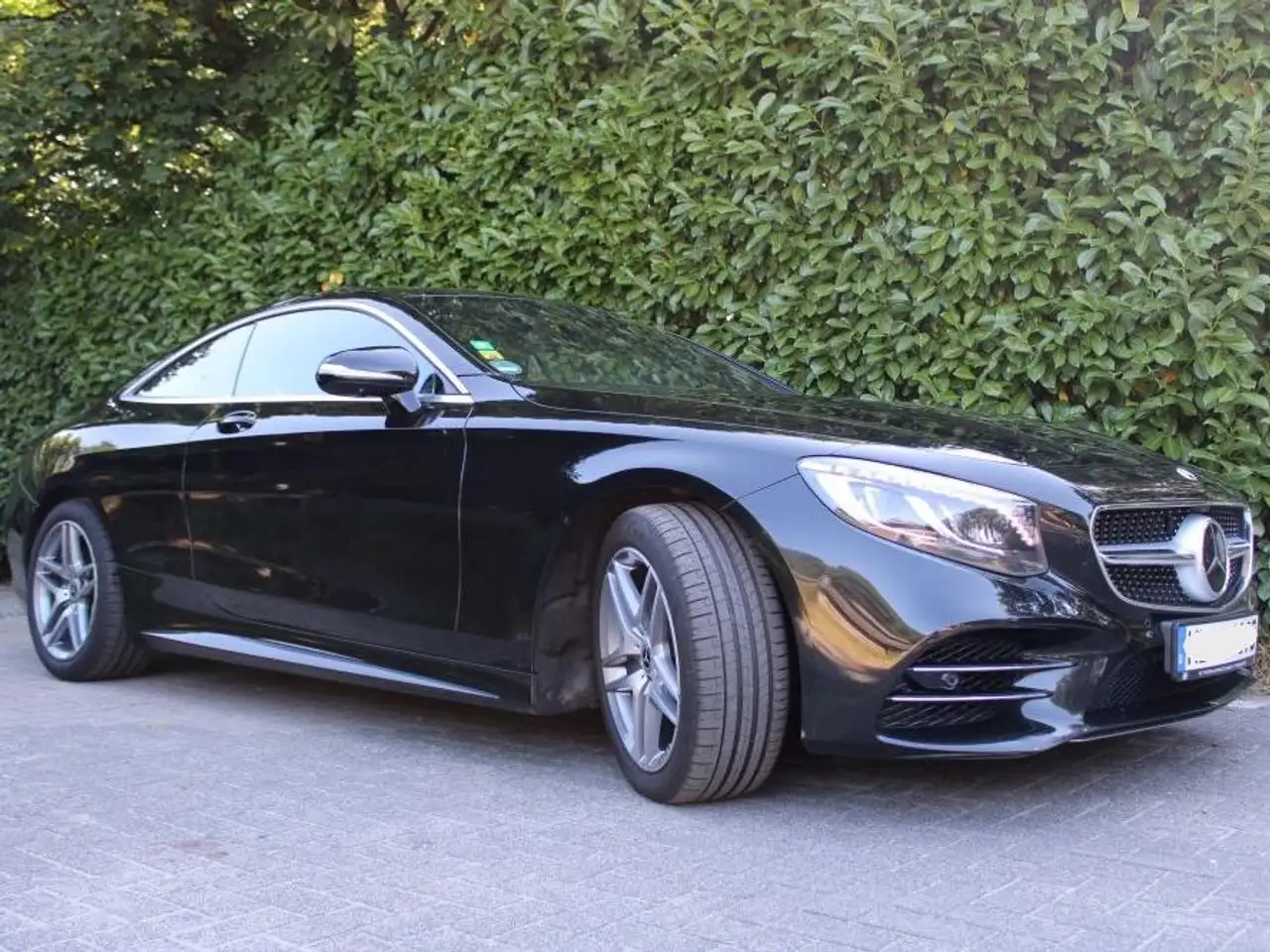 Mercedes-Benz S 560