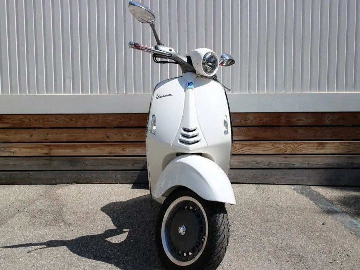 Vespa 946 125 i.e. ABS Blanc - 2