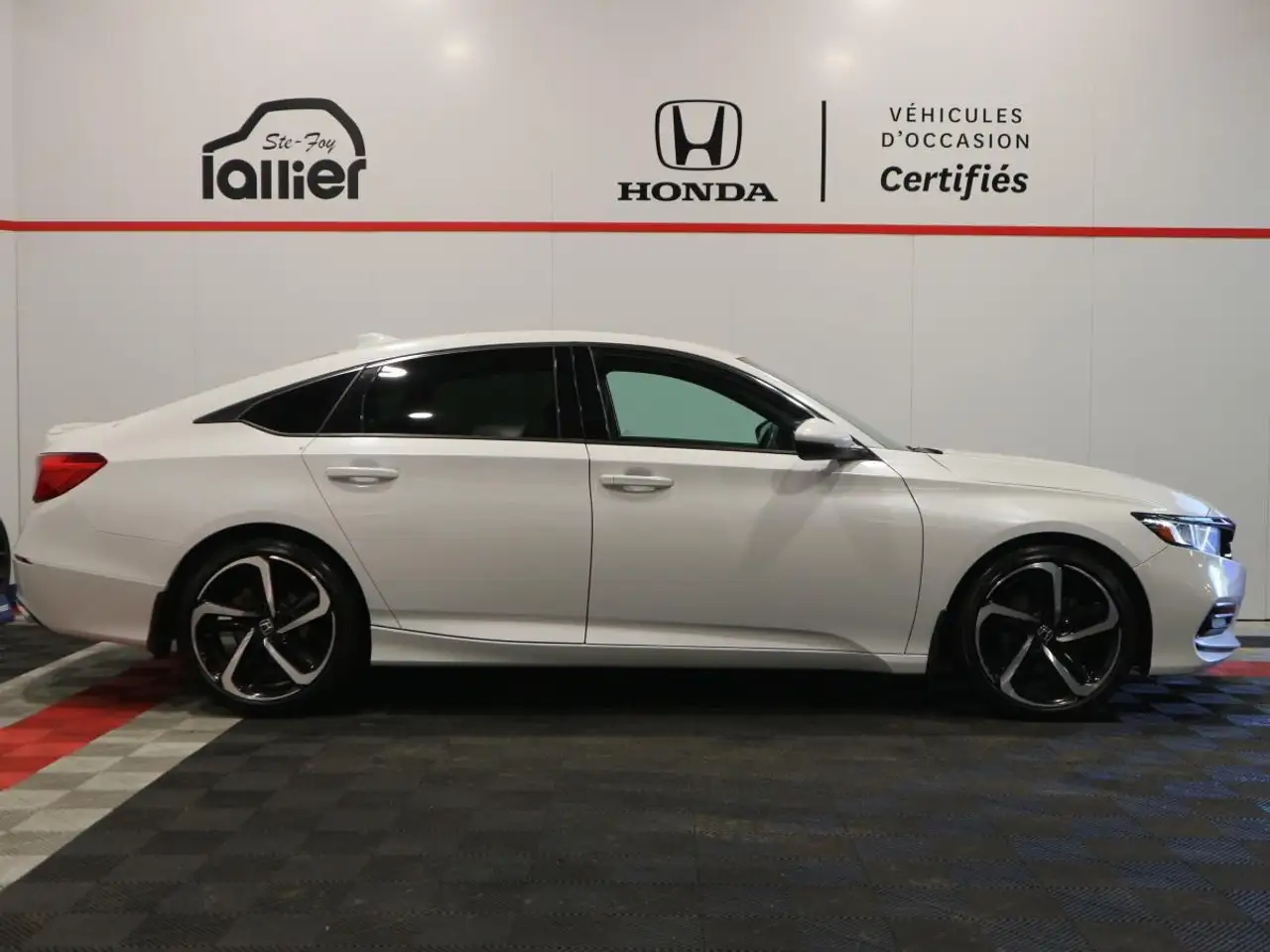 Honda Accord снимка Honda Accord