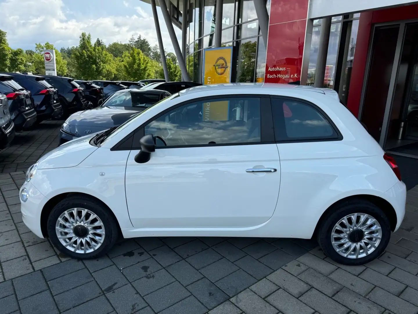 Fiat 500 Hybrid 1.0 Dolcevita*TAGESZULASSUNG* Wit - 2