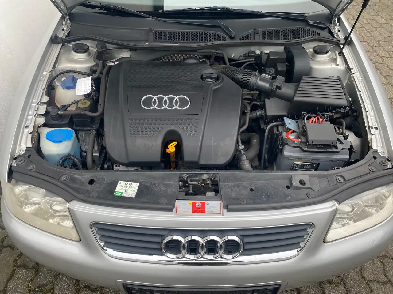 Audi A3 1,6 5 türig Klimaautomatik/AUTOMATIK/TÜV, foto 8