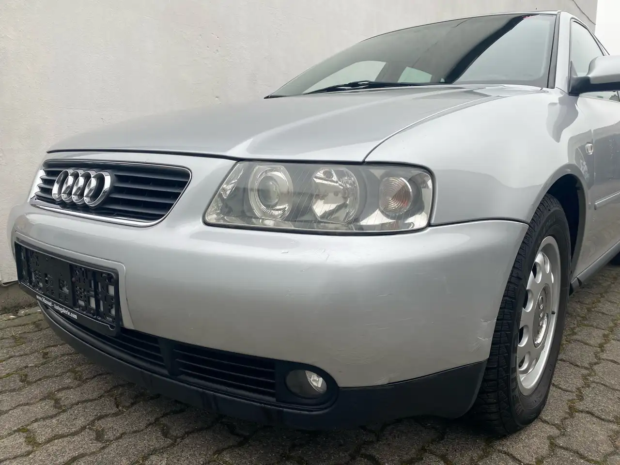 Audi A3 1,6 5 türig Klimaautomatik/AUTOMATIK/TÜV, foto 3