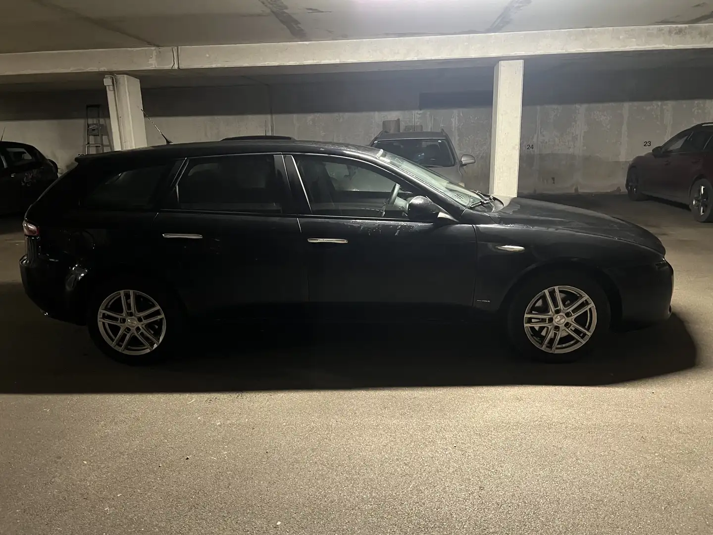 Alfa Romeo 159 SW 1,9 JTDM 8V Distinctive - 2