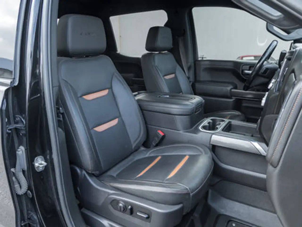 GMC Sierra 1500 снимка GMC Sierra 1500