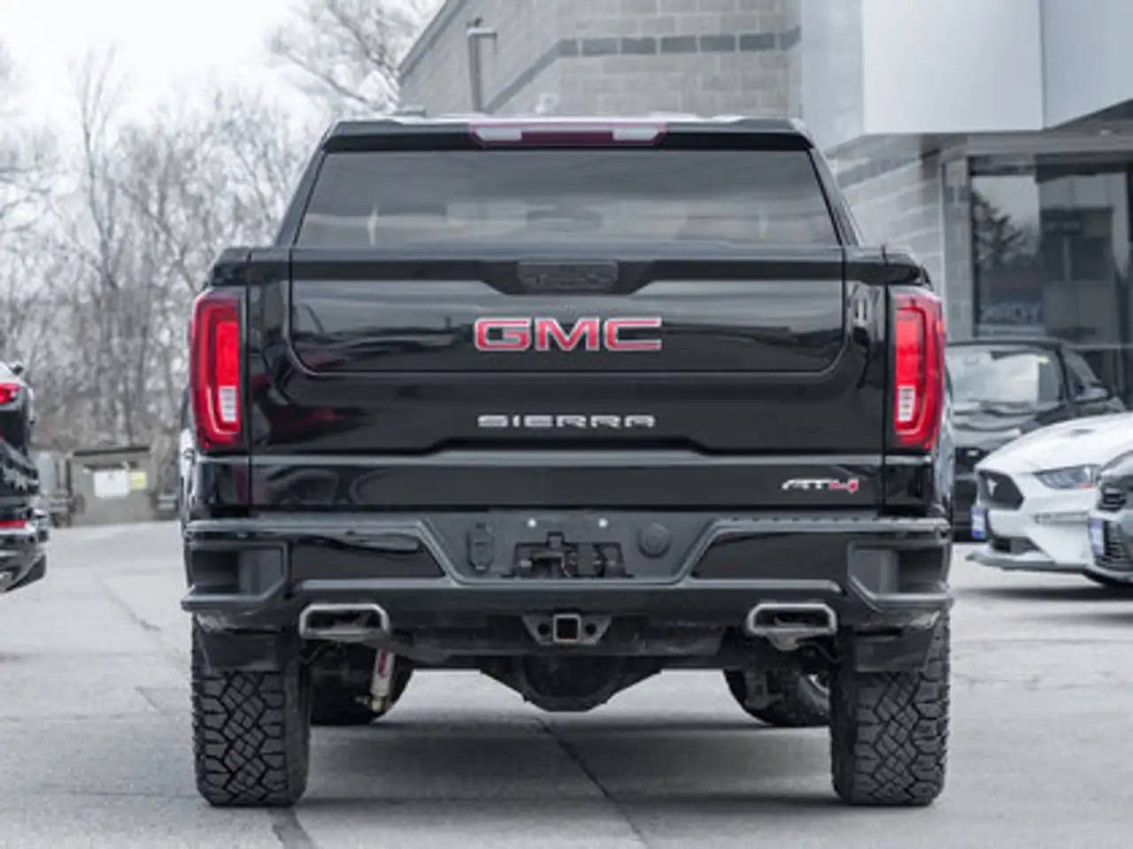 GMC Sierra 1500 снимка GMC Sierra 1500