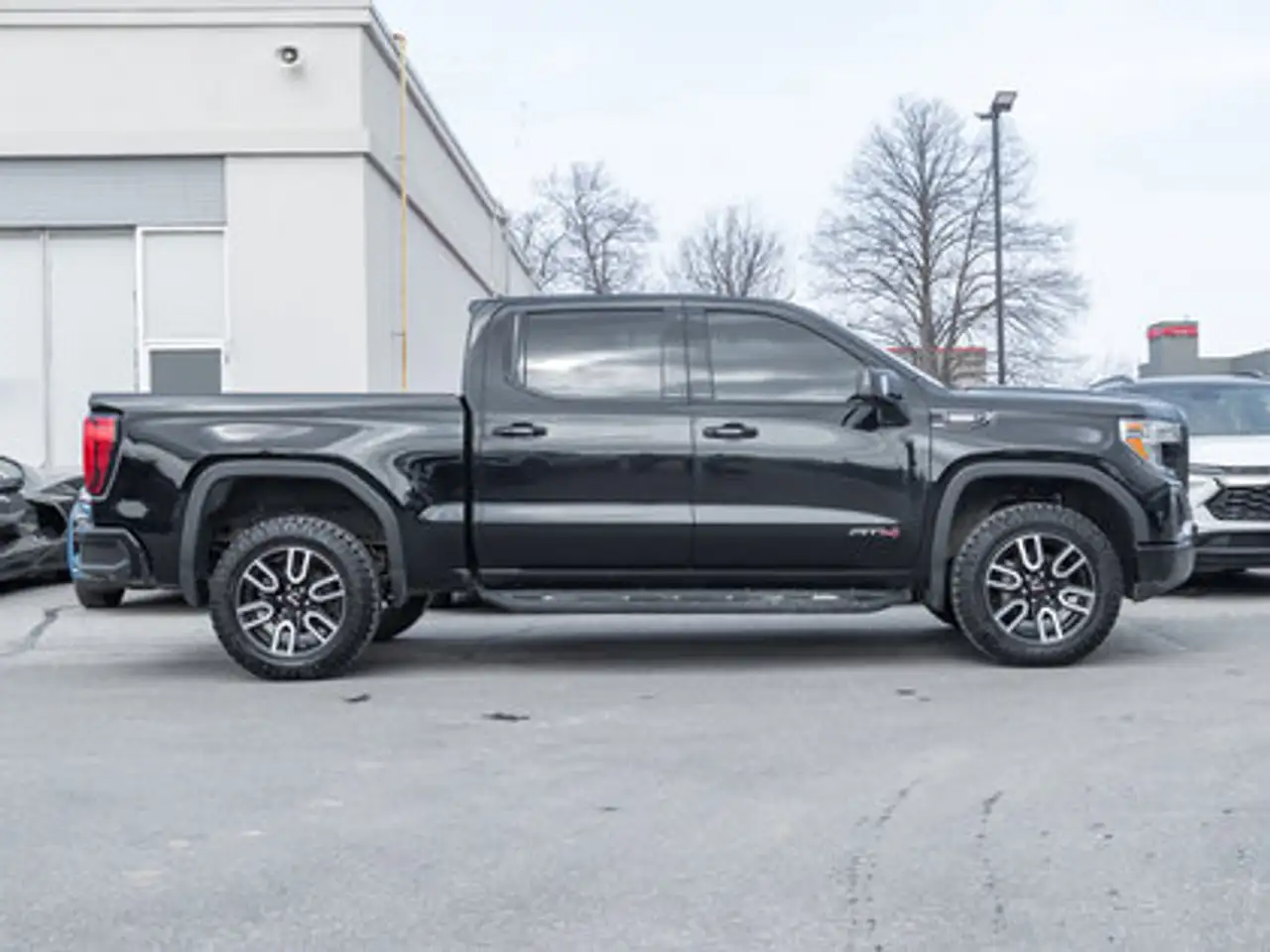 GMC Sierra 1500 снимка GMC Sierra 1500