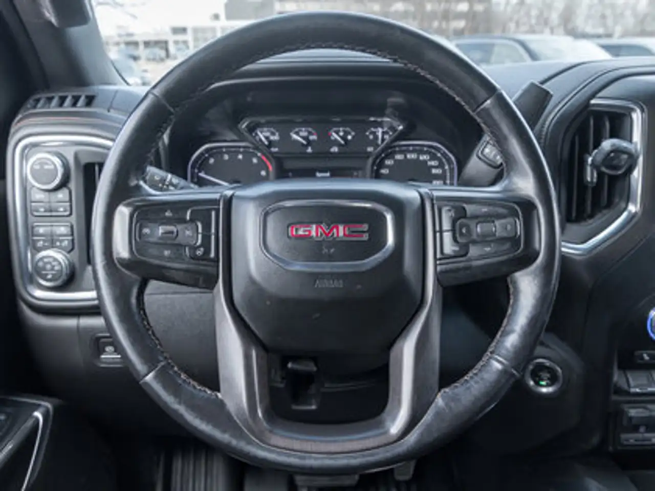 GMC Sierra 1500 снимка GMC Sierra 1500