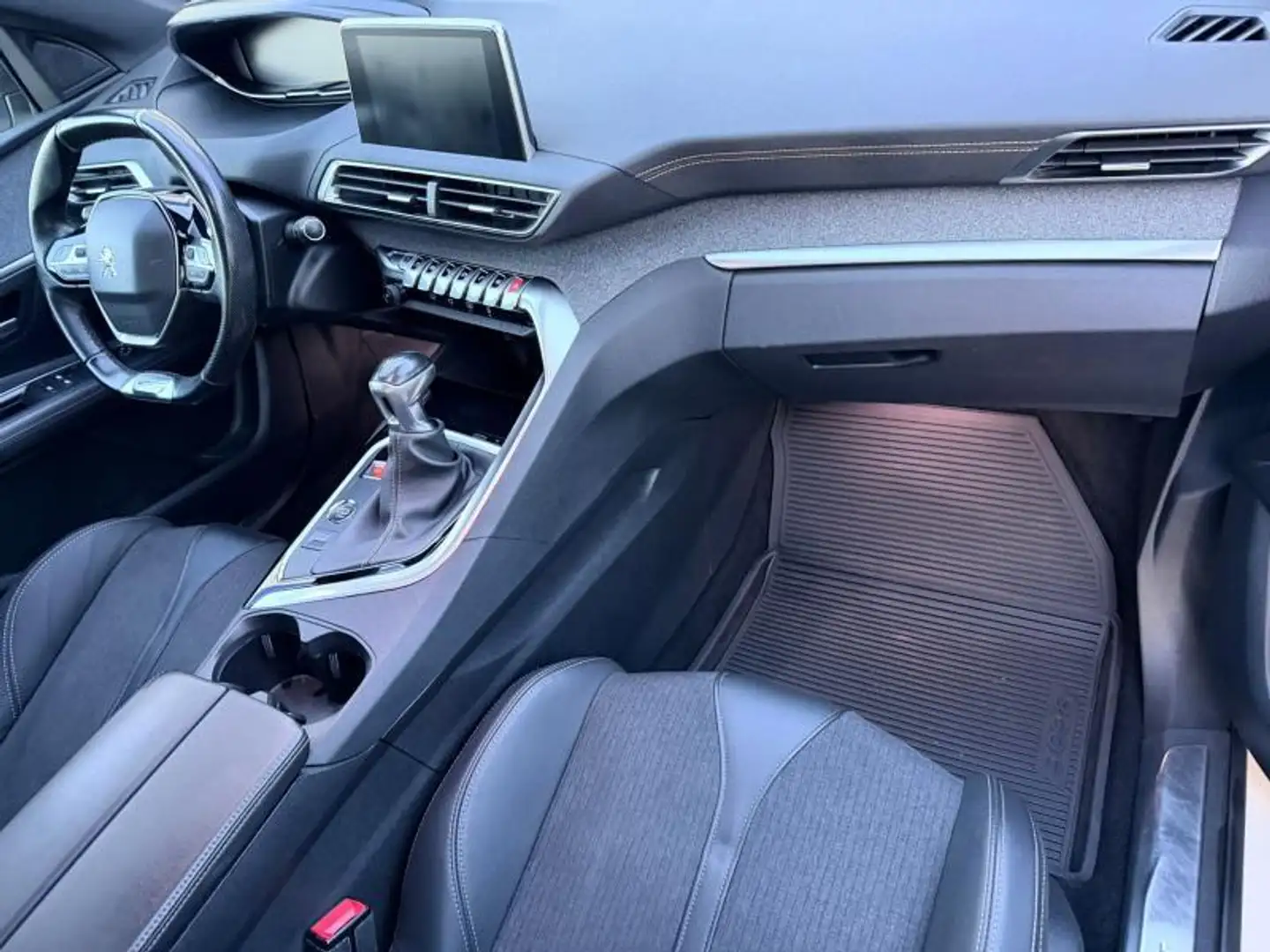 Peugeot 3008 GT Line / Toit ouvrant Weiß - 2