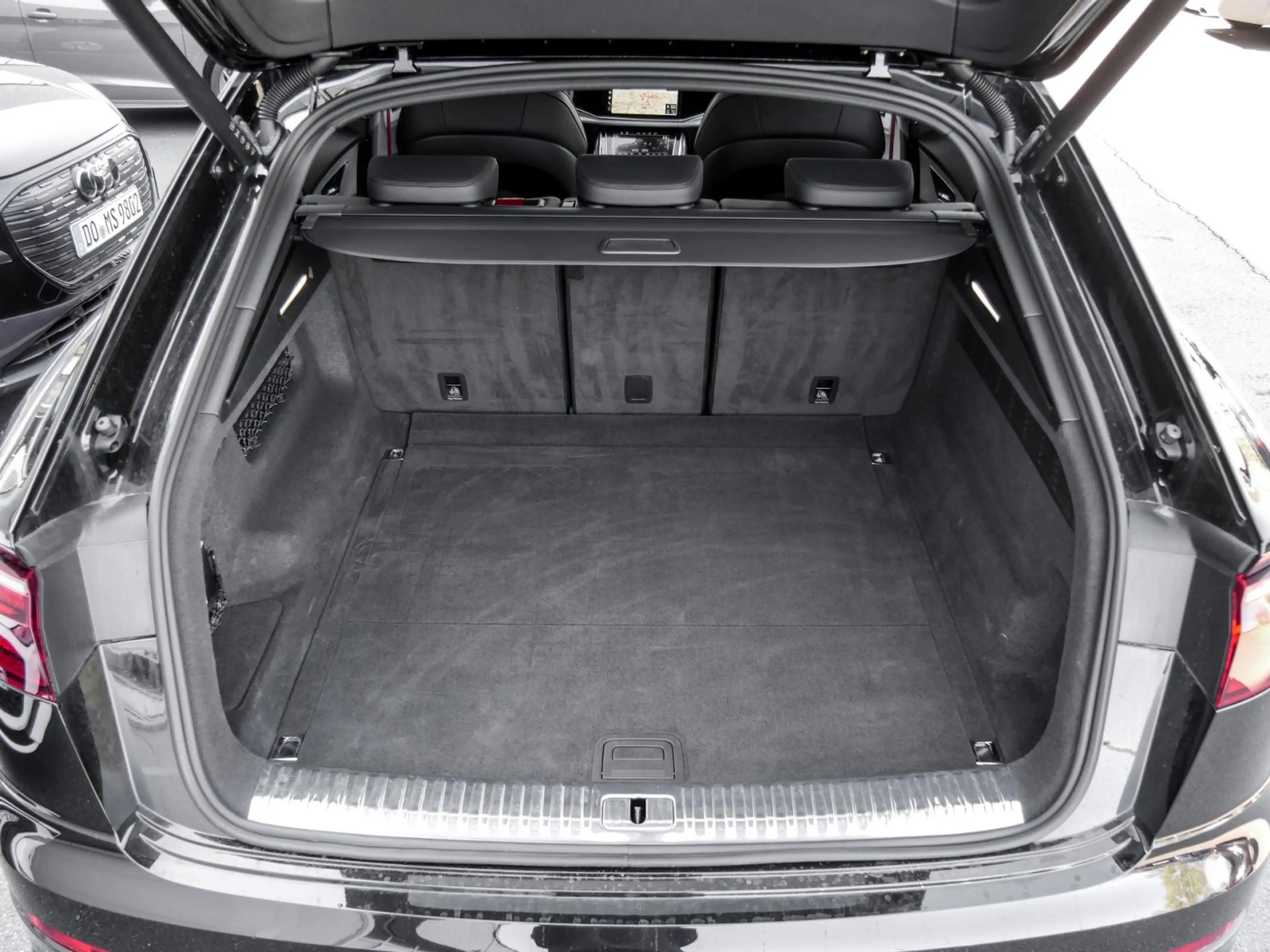 Audi SQ8 TFSI tiptronic MatrixLED+AHK+Optikpaket+B&O+Mas... — photo 15