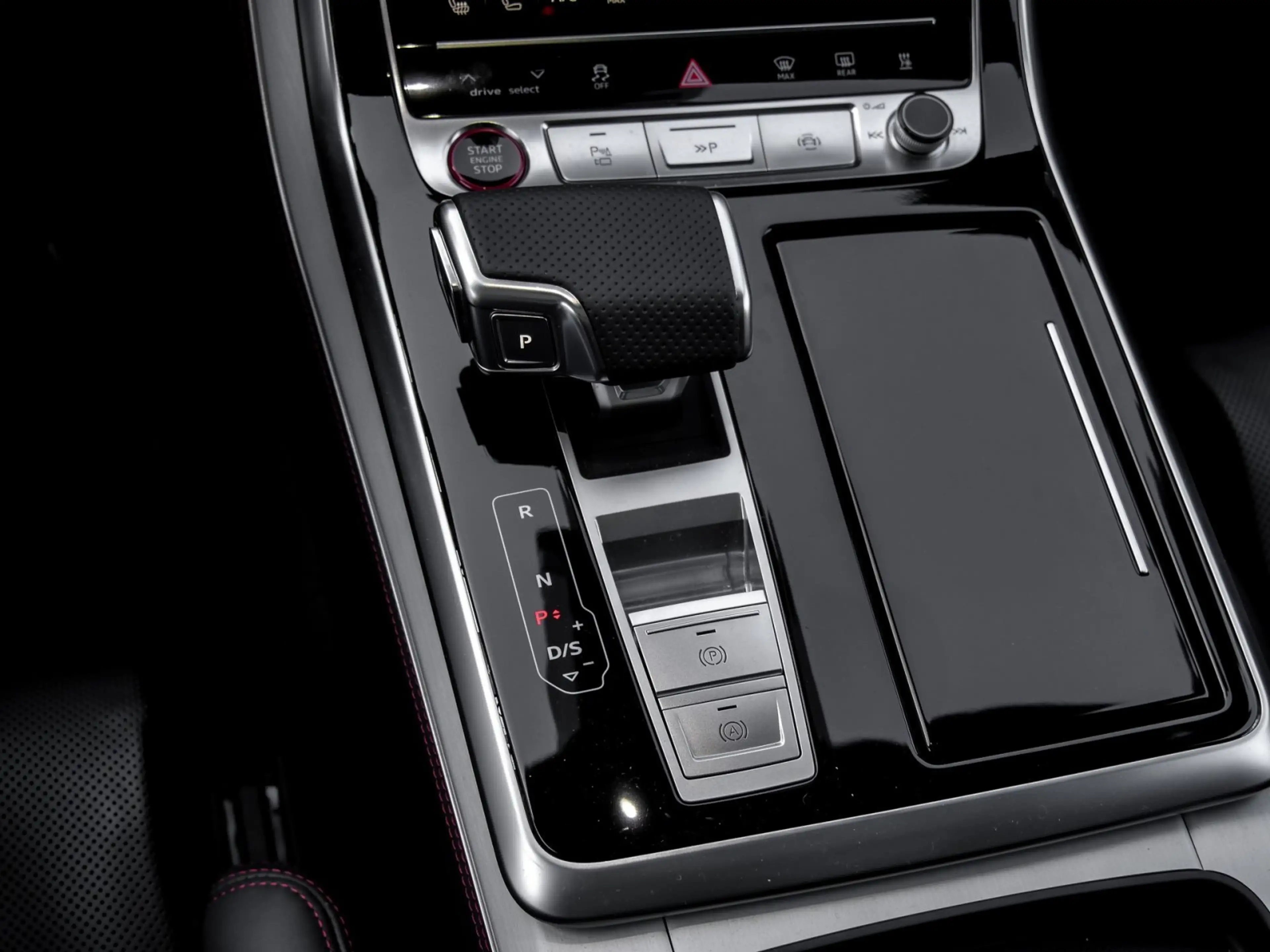 Audi SQ8 TFSI tiptronic MatrixLED+AHK+Optikpaket+B&O+Mas... — photo 10
