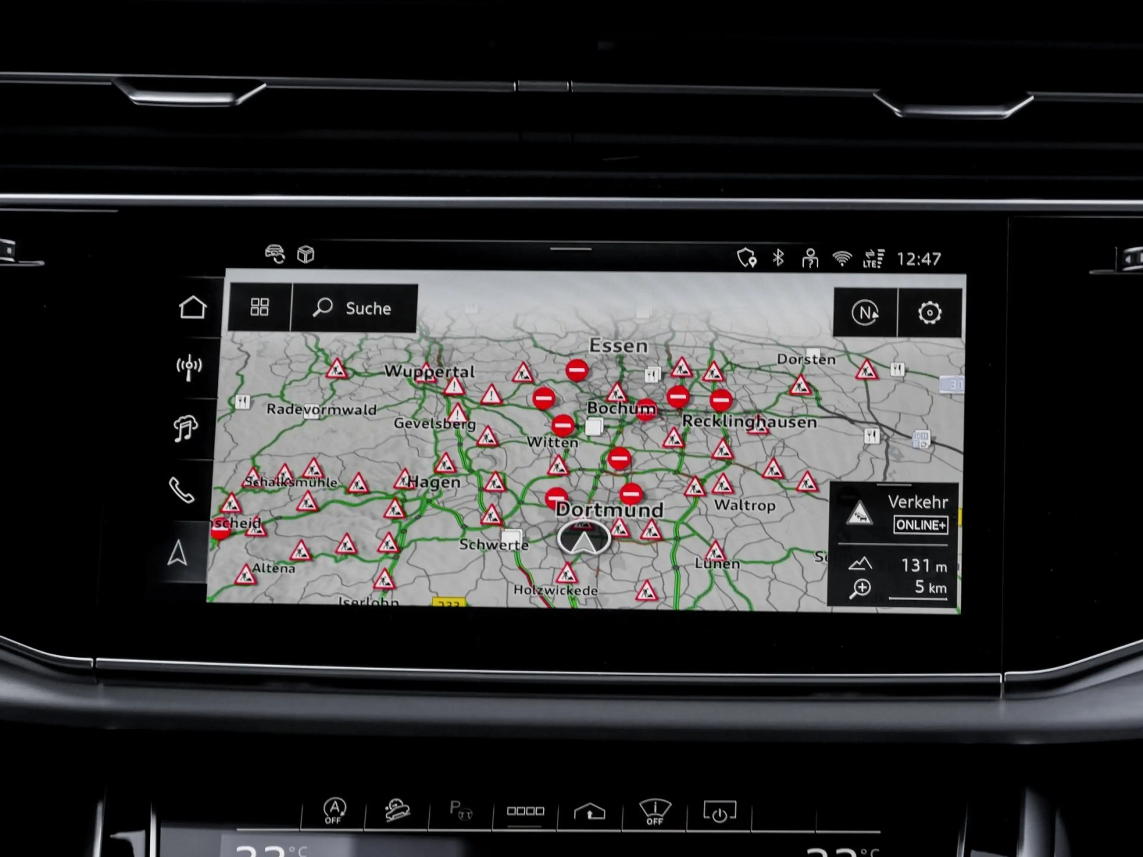 Audi SQ8 TFSI tiptronic MatrixLED+AHK+Optikpaket+B&O+Mas... — photo 7