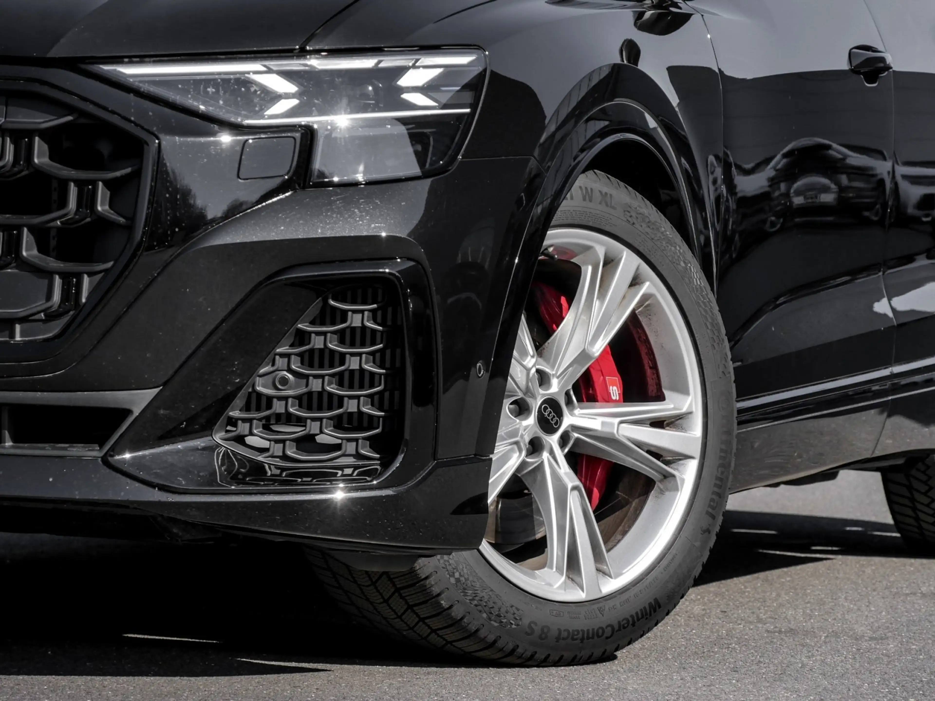 Audi SQ8 TFSI tiptronic MatrixLED+AHK+Optikpaket+B&O+Mas... — photo 5