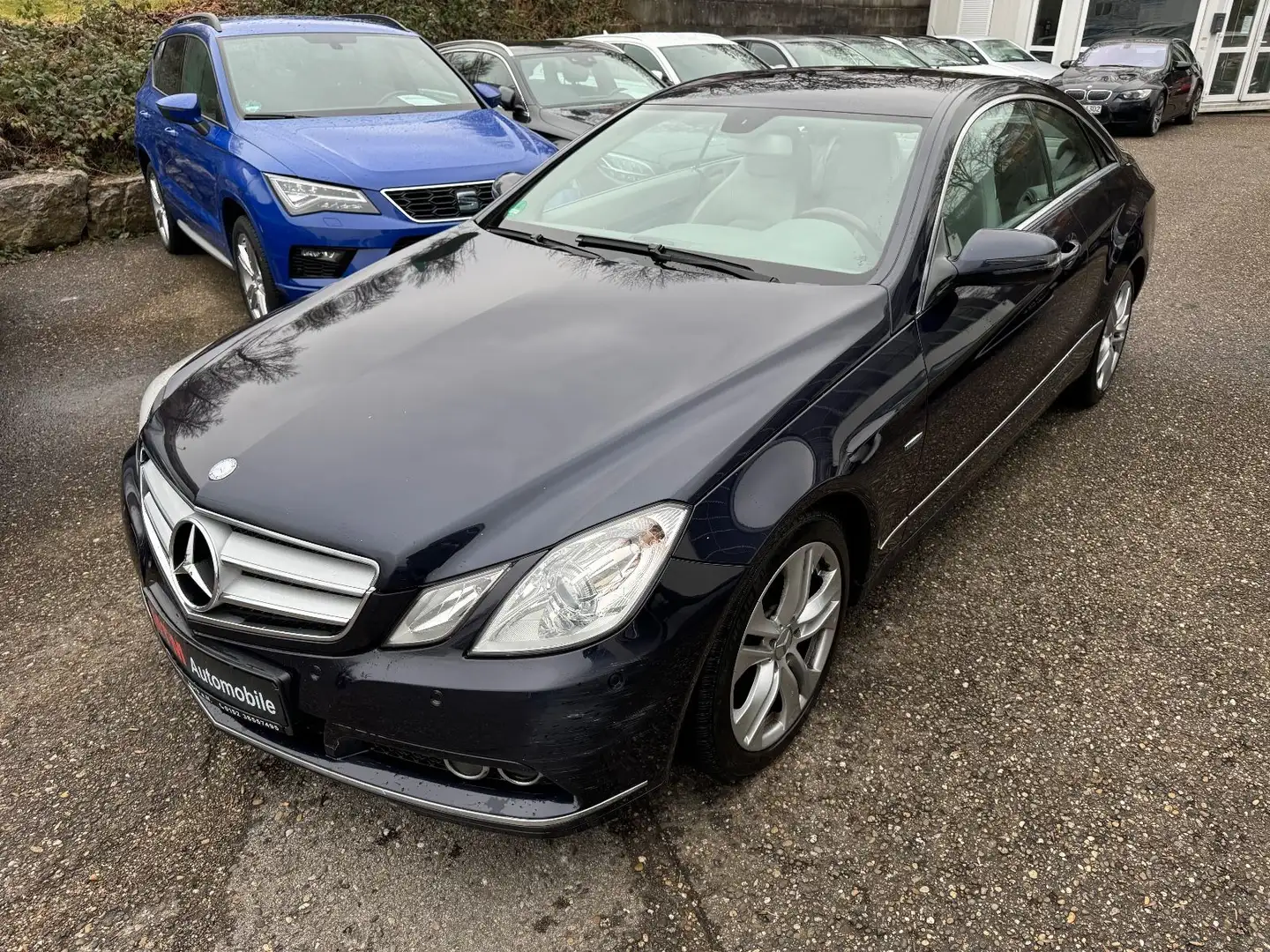 Mercedes-Benz E 250 CGI BlueEfficiency Coupe Blu/Azzurro - 2
