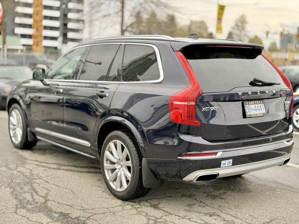 2016 Volvo XC90 T8 Inscription eAWD (Plug in Hybrid) | 1 Owner |No thumb 7