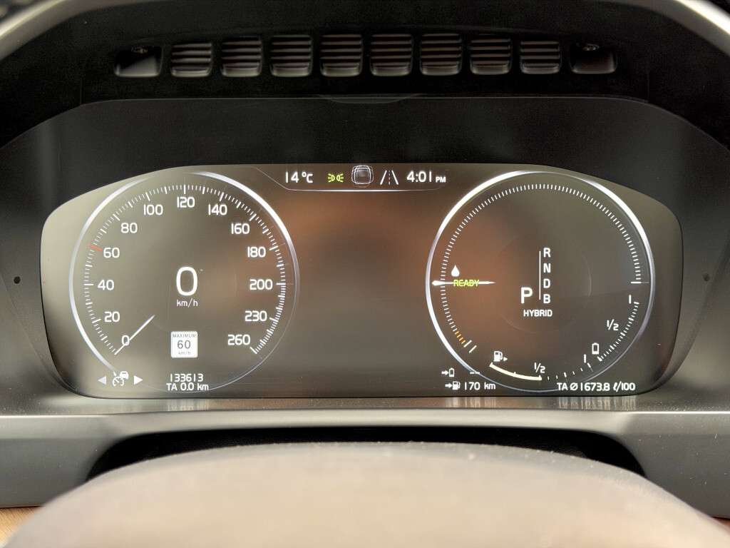 2016 Volvo XC90 T8 Inscription eAWD (Plug in Hybrid) | 1 Owner |No thumb 22