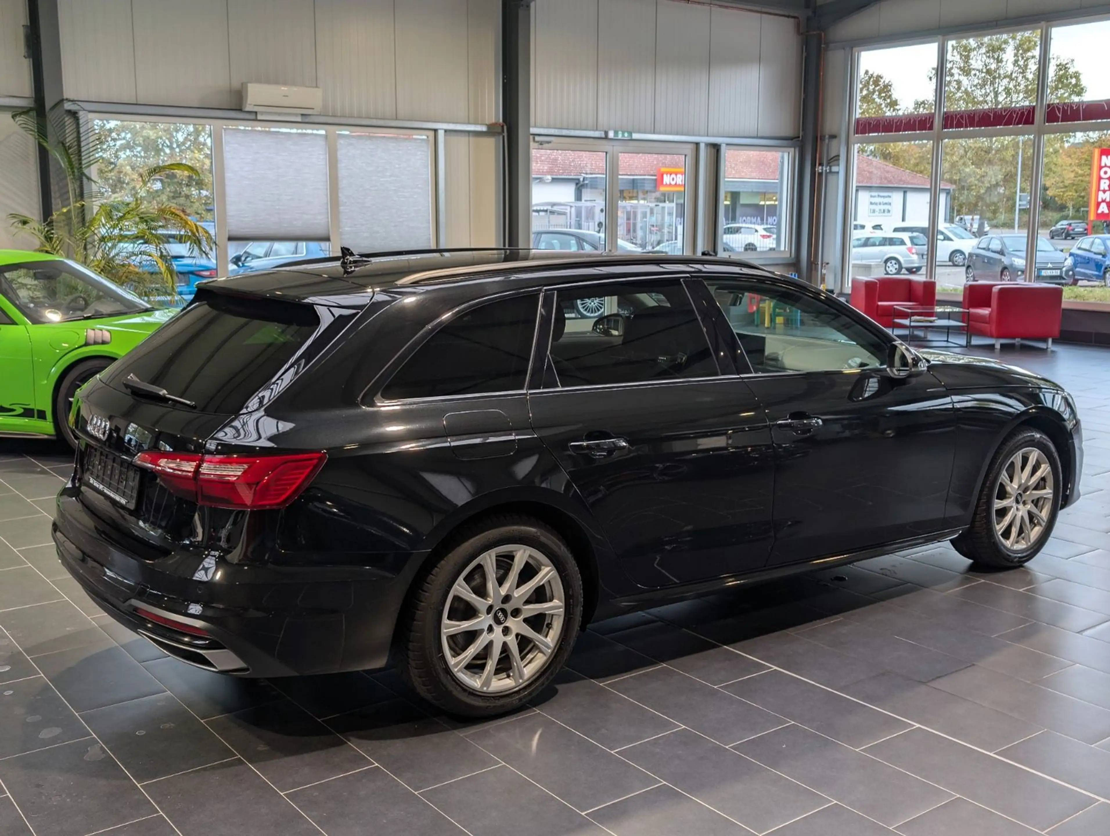 Audi A4 Avant 35 TFSI S tronic advanced 1.Hand — photo 5