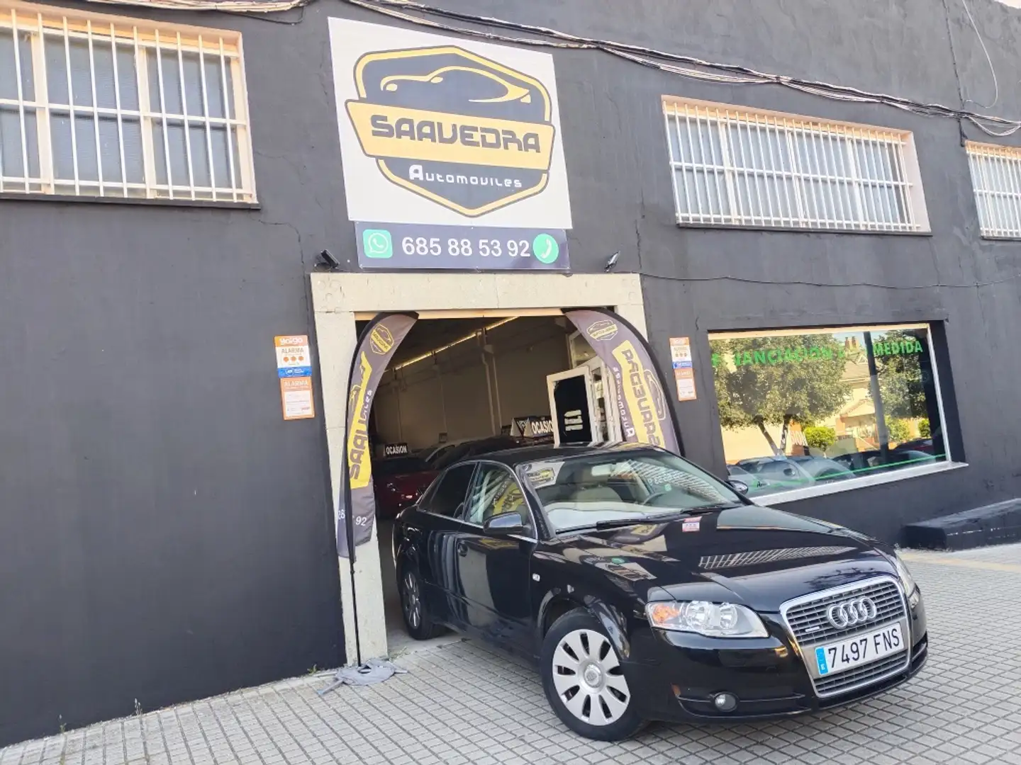 Audi A4 2.0TDI DPF 143 Noir - 2