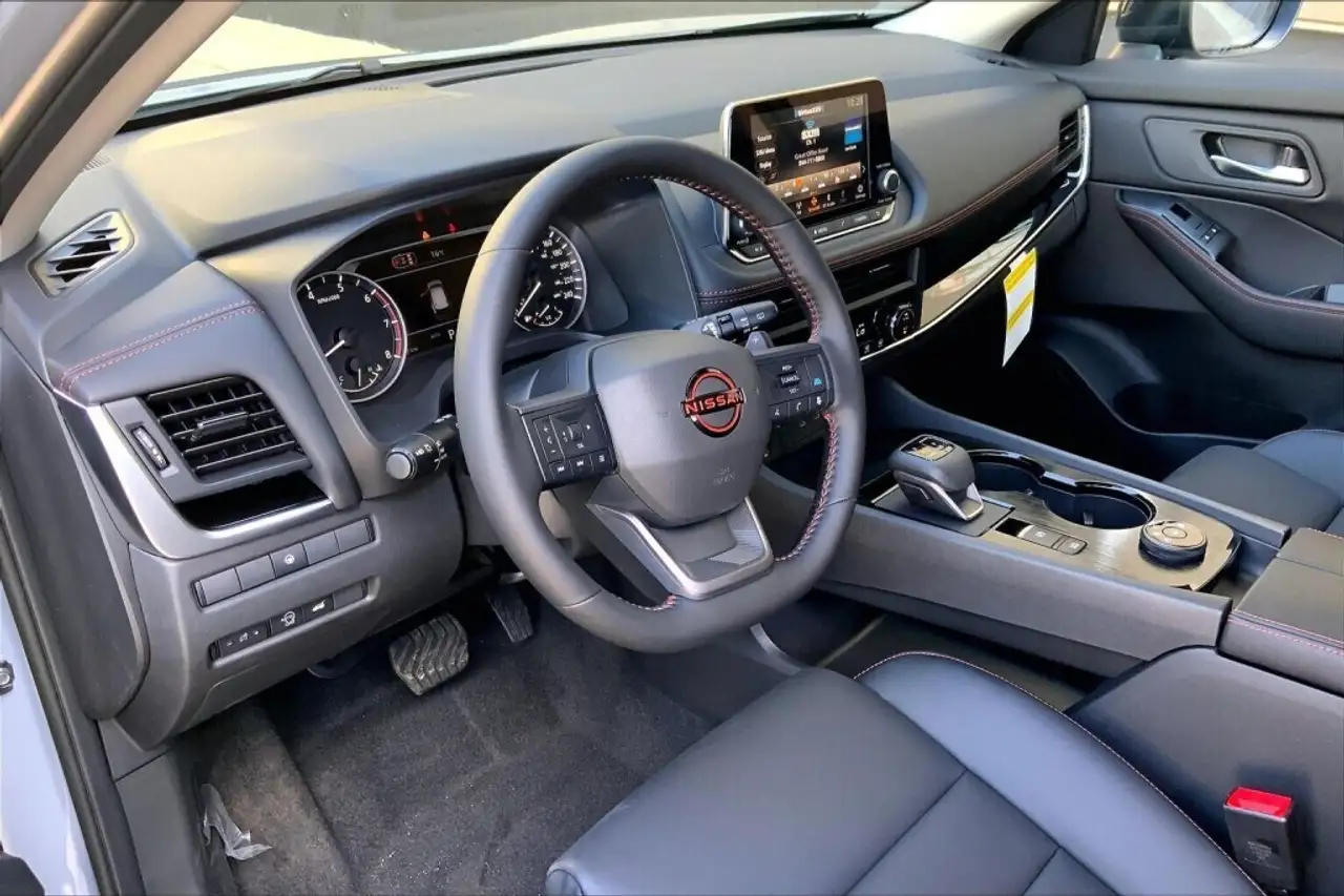 Nissan Rogue photo Nissan Rogue