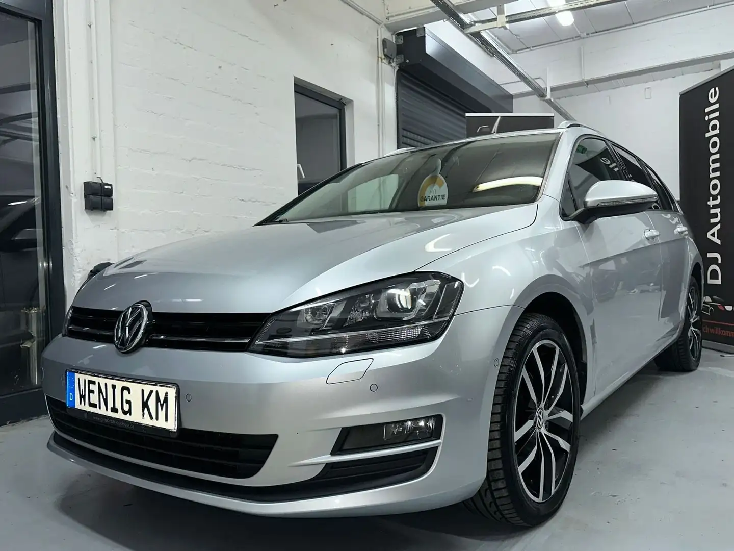 Volkswagen Golf 125PS/Navi/Led/Xenon/Teilleder/Facelift Silber - 2