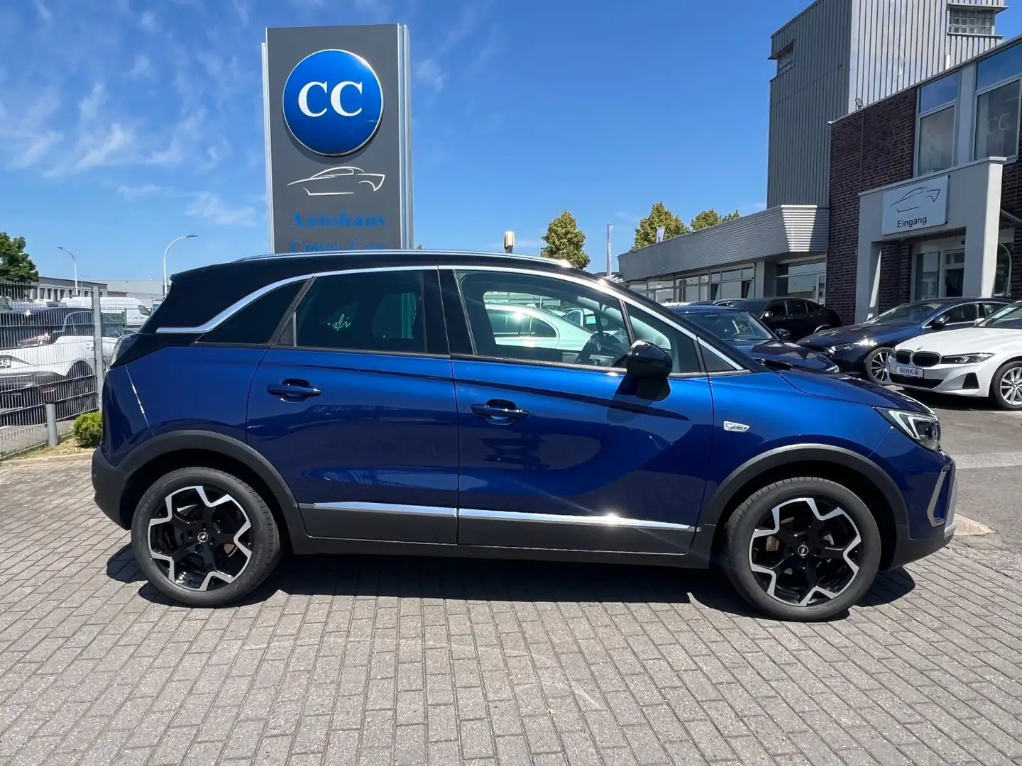 Opel Crossland (X) 1.5 D Ultimate SEHR VIELE EXTRAS Blau - 1