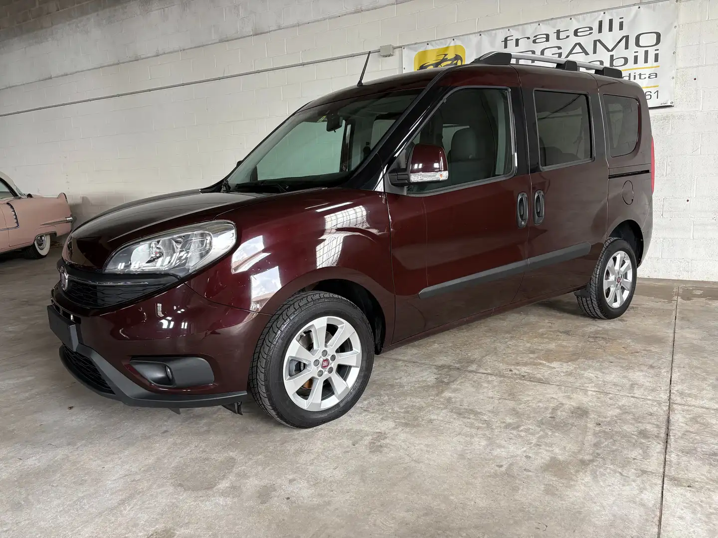 Fiat Doblo 1.6 m-Jet Lounge AUTOVETTURA Unico Proprietario Rosso - 1