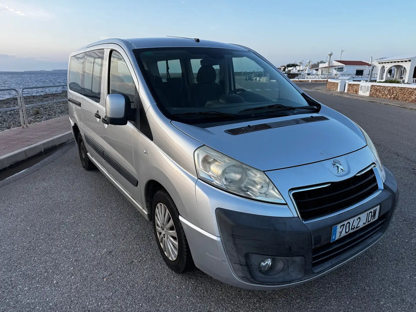 Peugeot Expert Expert Tepee 2.0HDI Allure L2 125 Allure Argent - 2