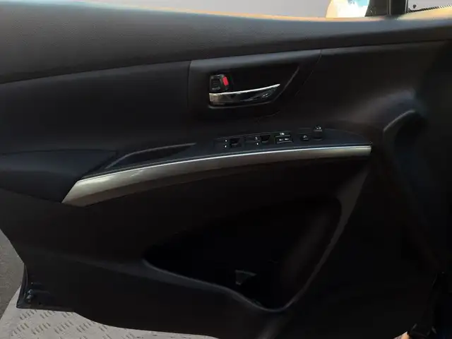 Suzuki SX4 S-Cross view 13