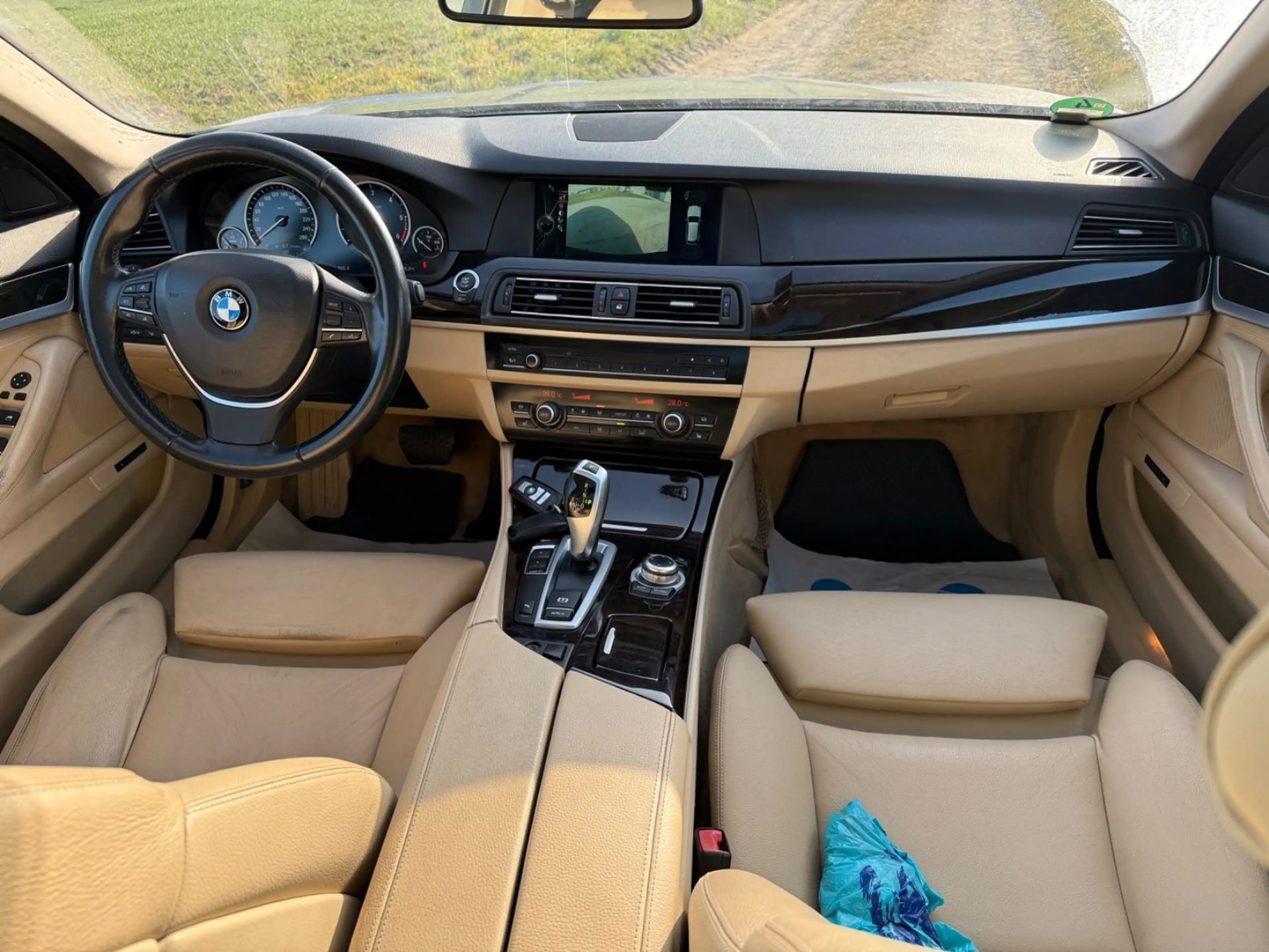 BMW 525 d — photo 12