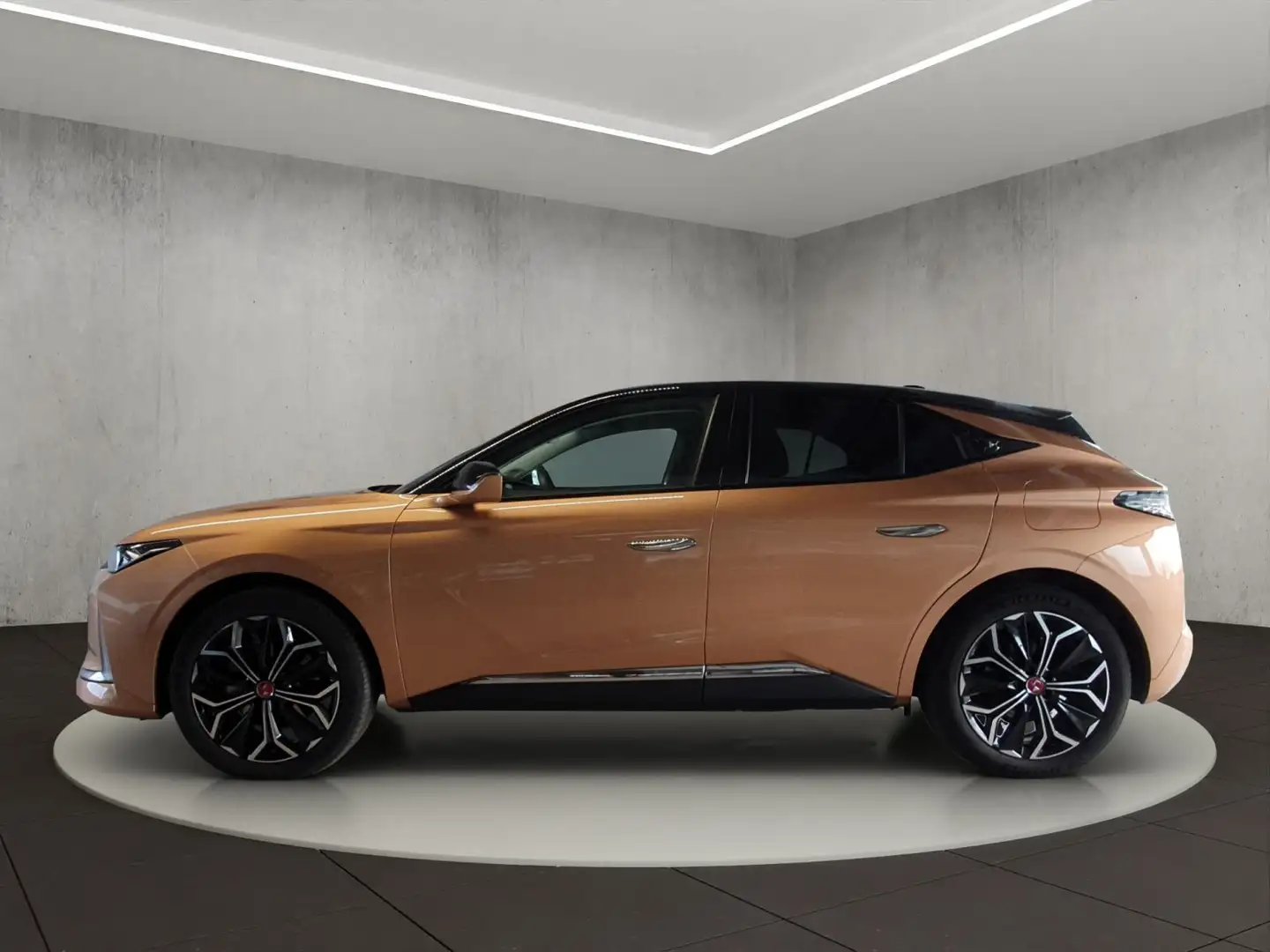 Citroen DS4 4 E-Tense Hybrid 225 Gold - 2
