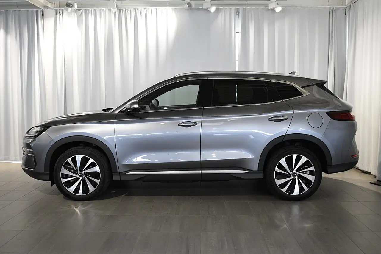 BYD SEAL U