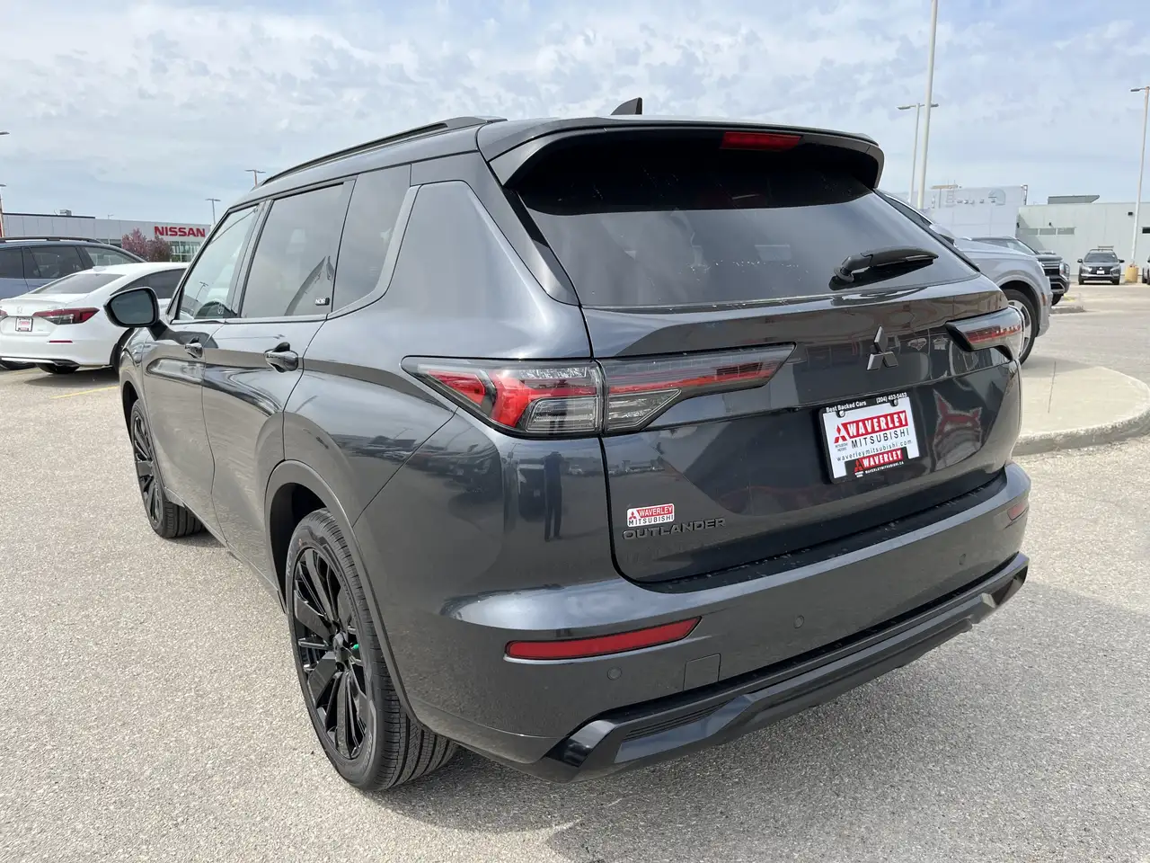 Mitsubishi Outlander снимка Mitsubishi Outlander