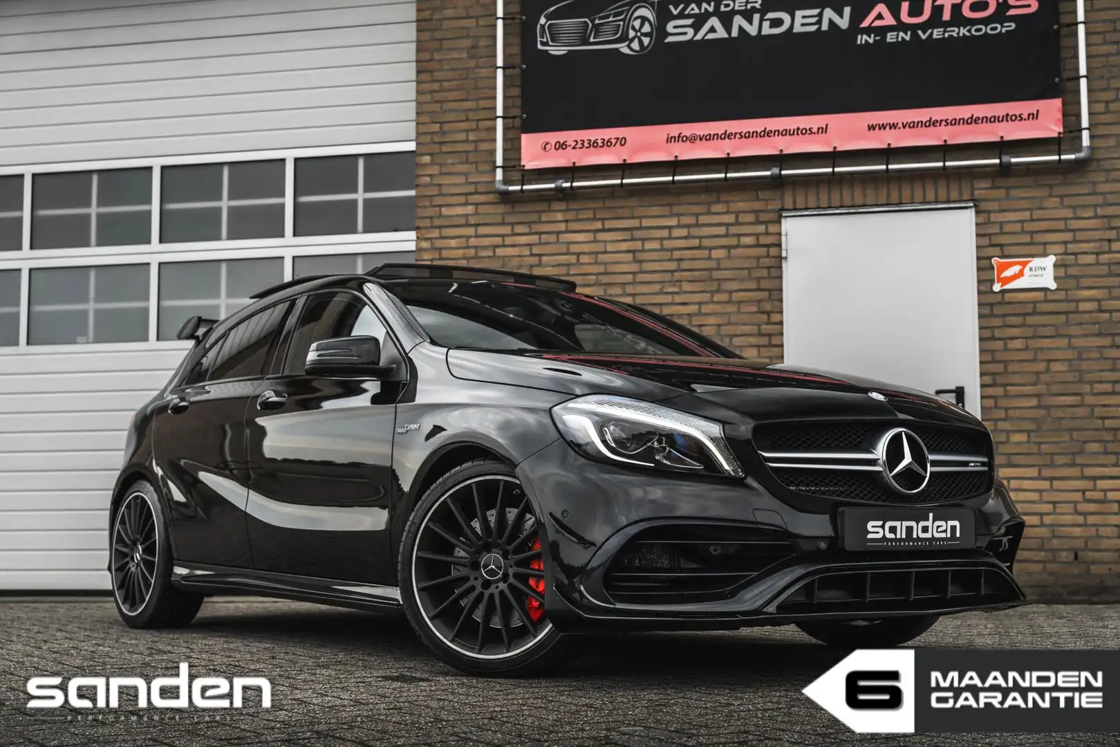 Mercedes-Benz A 45 AMG A45 4MATIC|Facelift|Aero|Pano|Leder| Noir - 1