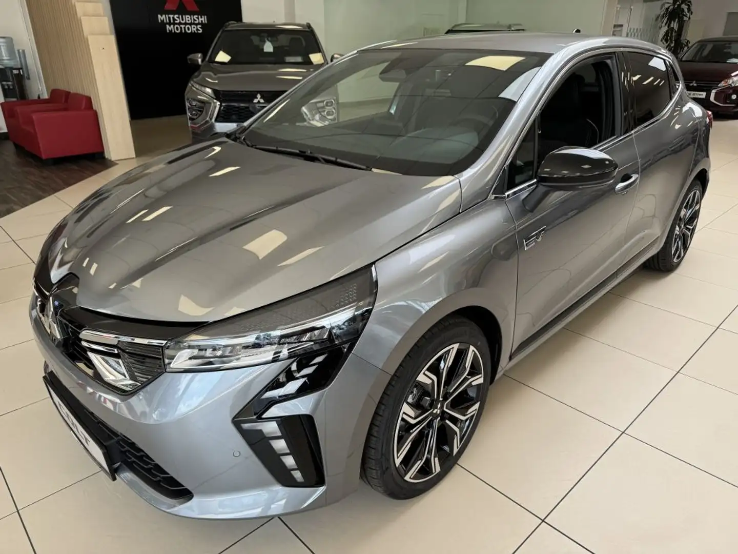 Mitsubishi Colt 1.6 Hybrid SELECT Gris - 2