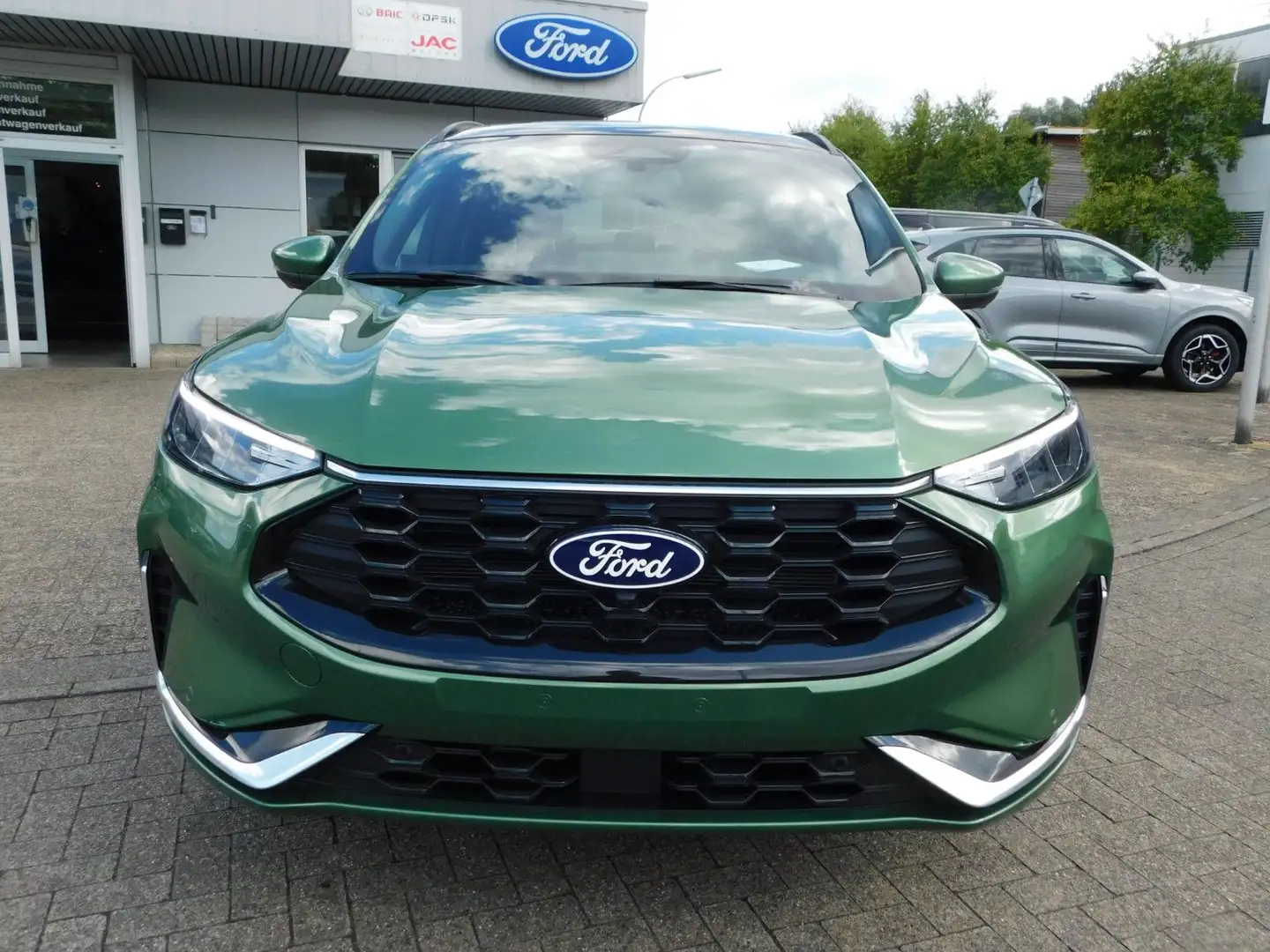 Ford Kuga Plug-In Hybrid ST-Line X Autom. Panodach Grün - 2