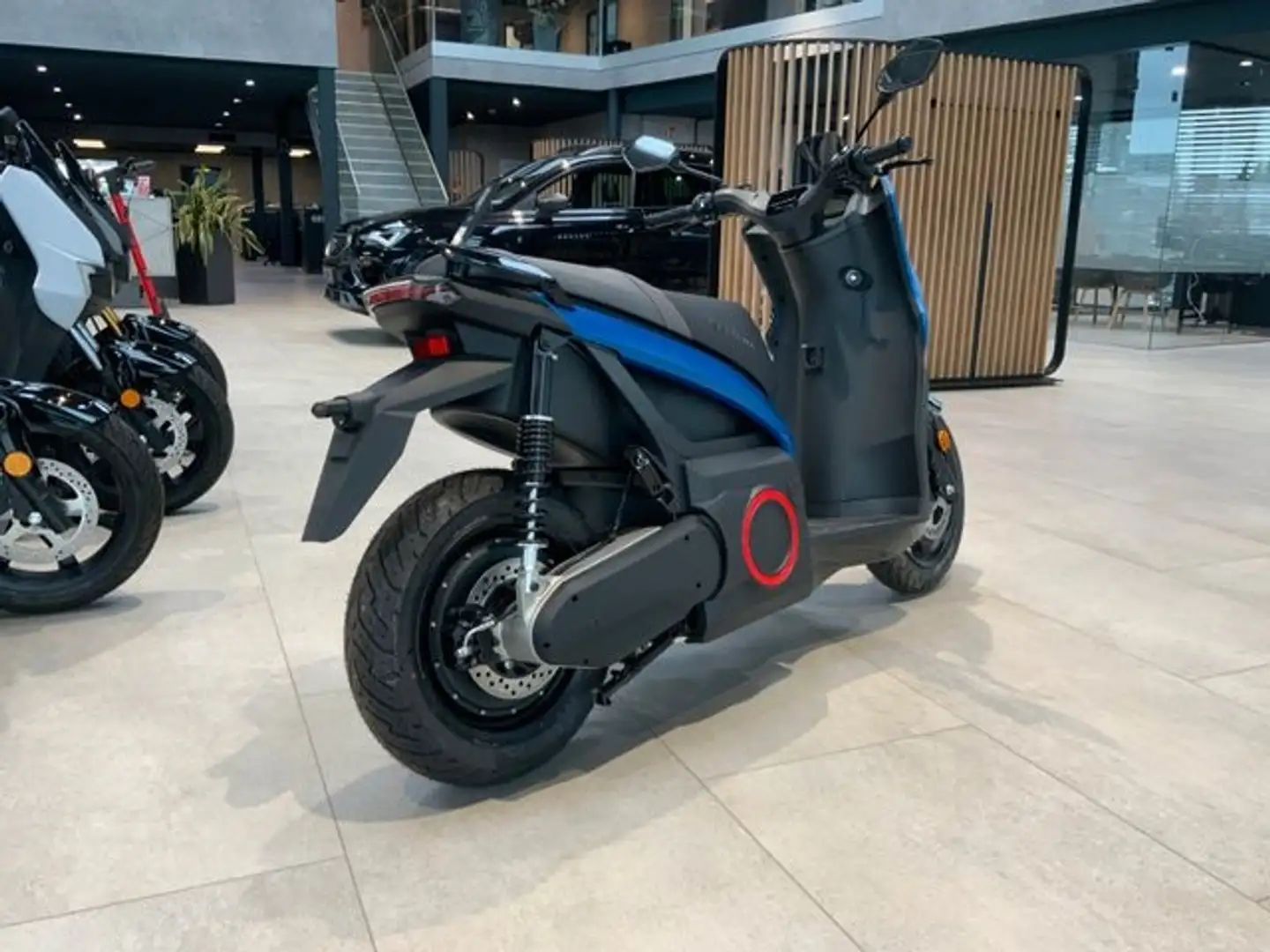 SEAT MO eScooter 50 4kW (5 PS) Tarifa Blue Blauw - 2