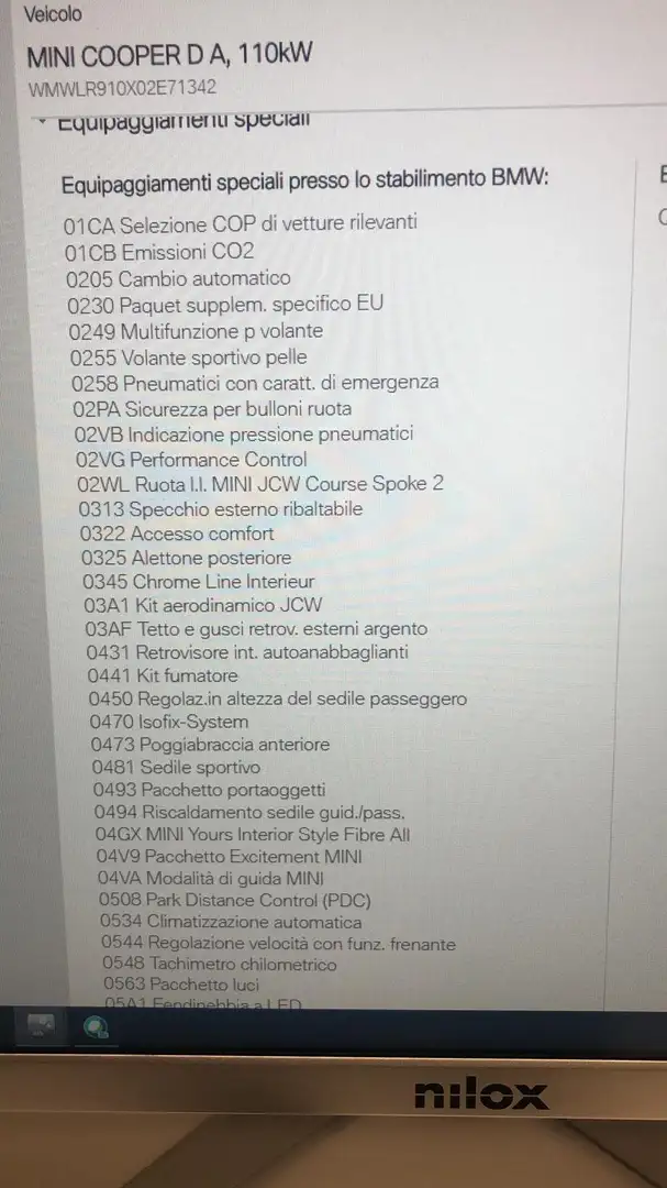 MINI Cooper D Clubman Mini IV F54 2016 Clubman 2.0 auto Zwart - 1