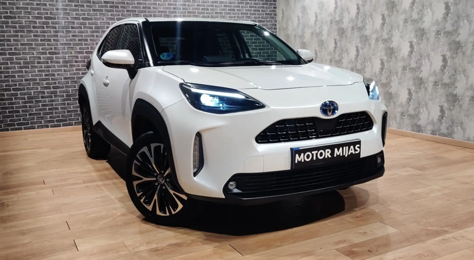 Toyota Yaris Cross 120H Style Blanco - 1