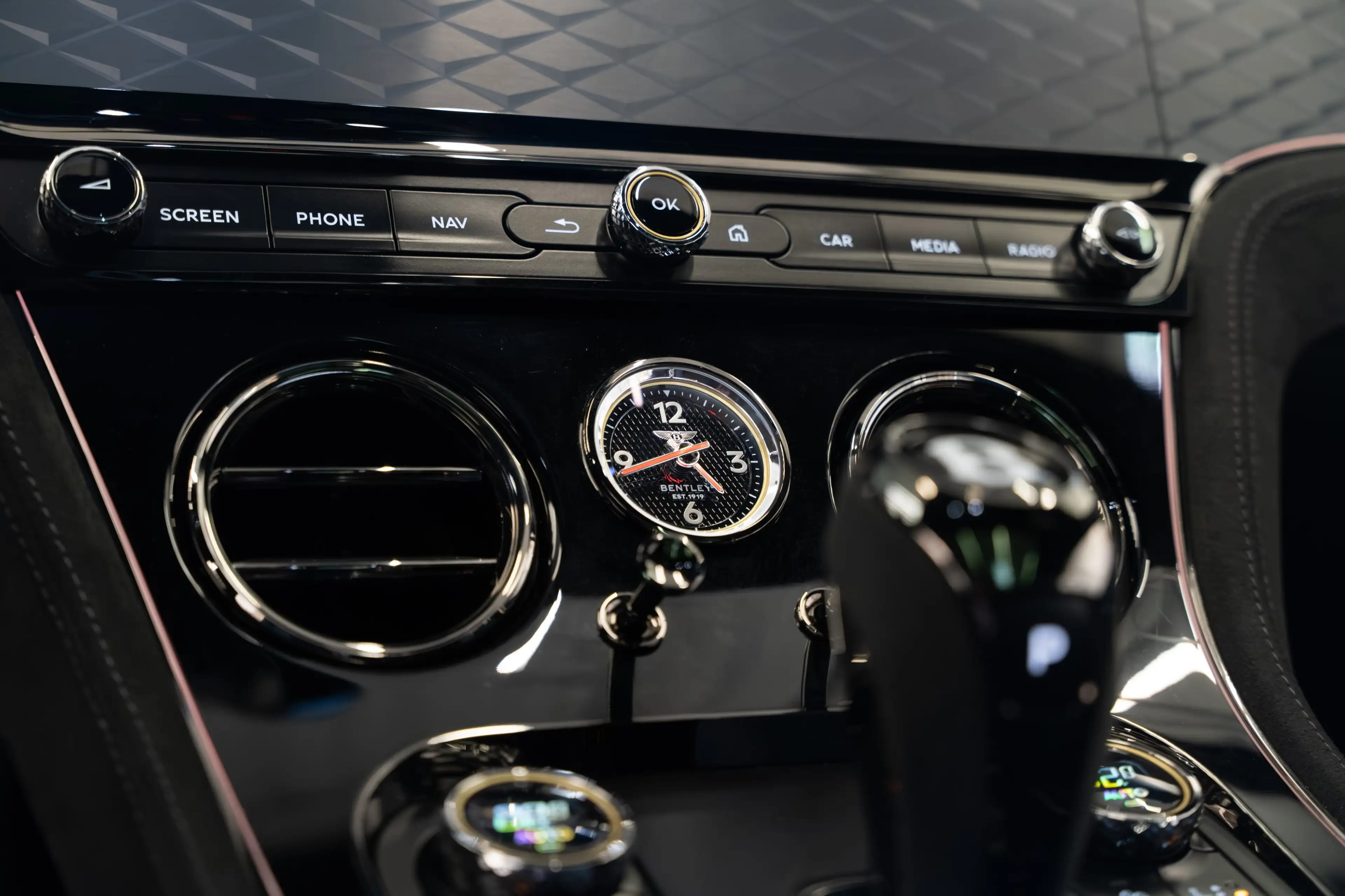 Bentley Continental GT Speed *CarbonCeramicBrakes* — photo 15