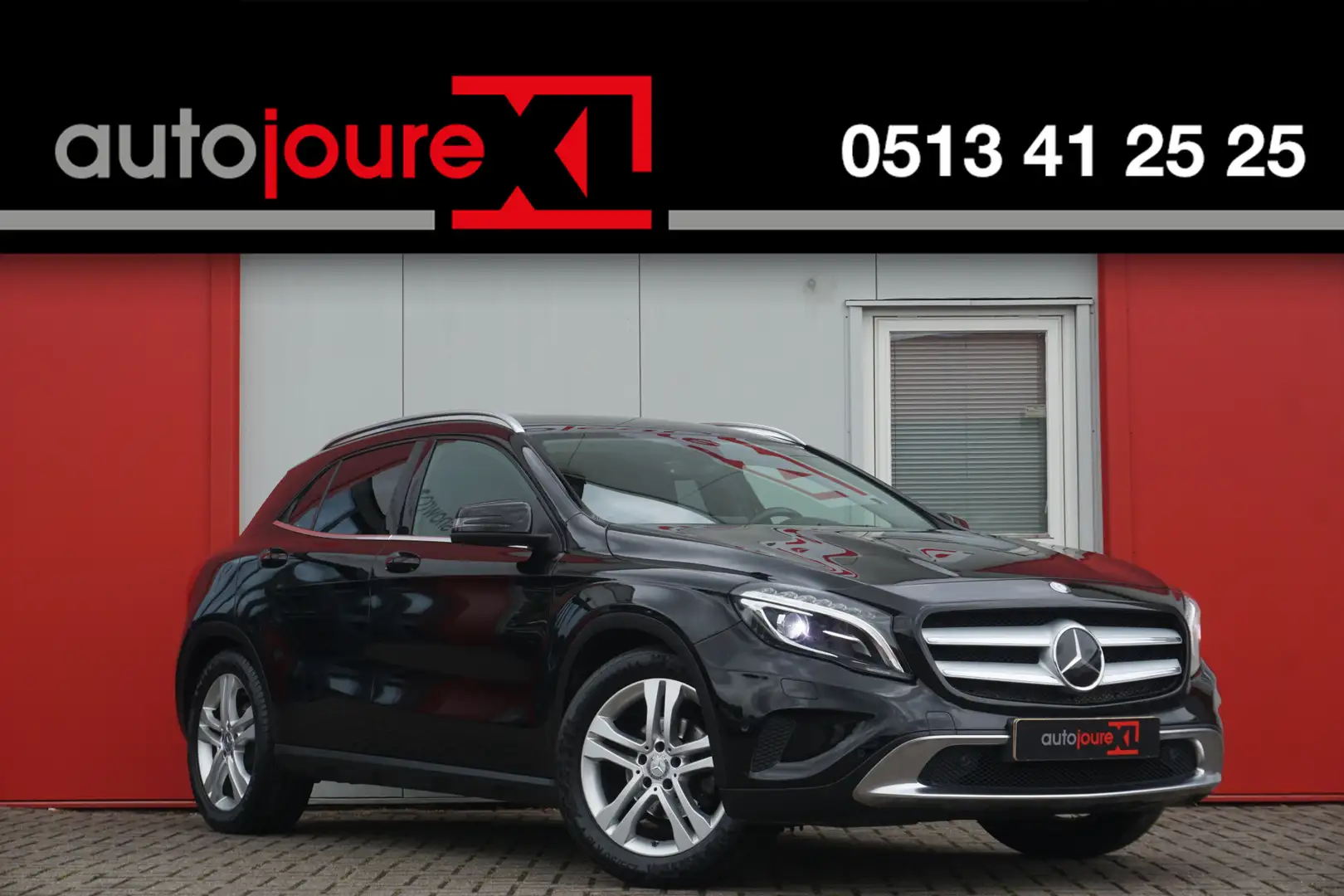 Mercedes-Benz GLA 200 Prestige | Navigatie | Cruise Control | Airco | Xe Zwart - 1