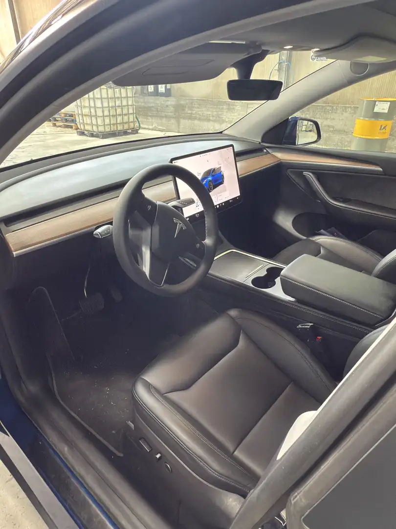 Tesla Model Y Long Range Dual Motor awd - 2