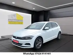 Volkswagen Polo VI Comfortline Navi Leder LED Kurvenlicht Apple Ca