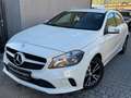 Mercedes-Benz A 180 BlueEfficiency Automatik 1.Hand Blanc - thumbnail 1