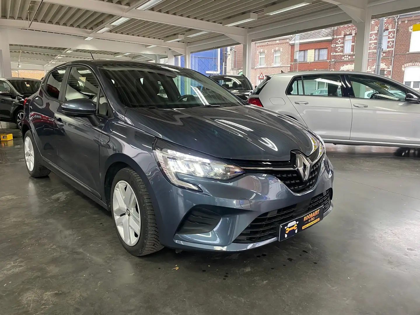 Renault Clio Clio 1.0 TCe avec 1 an 1/2 de garantie Grijs - 2