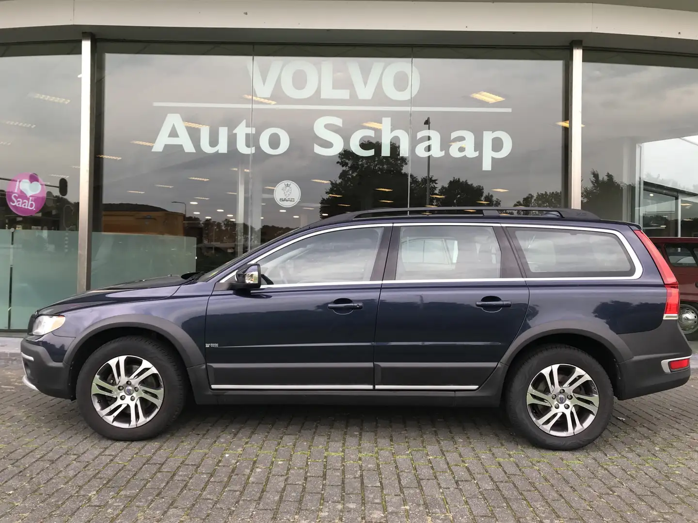 Volvo XC70 2.0 D4 FWD Nordic+ Automaat | Rijklaar incl garant Bleu - 2