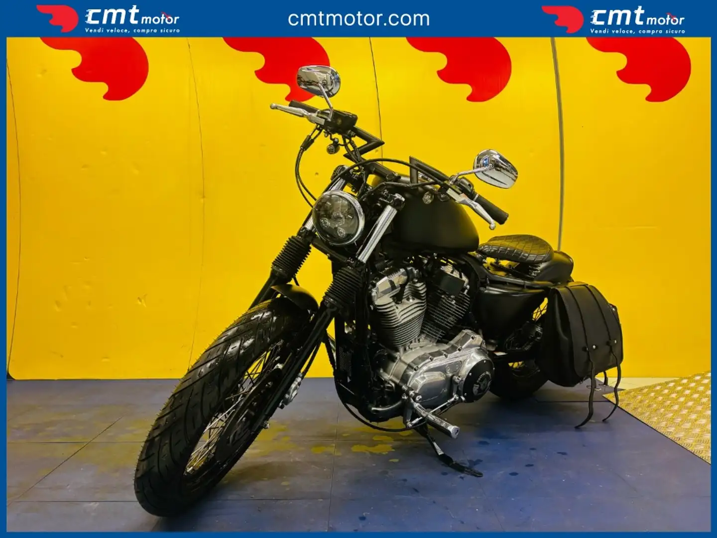Harley-Davidson Sportster 883 Low - 2