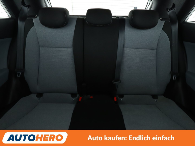 Hyundai i20 1.2 Classic blue*KLIMA*USB*GARANTIE* — photo 15