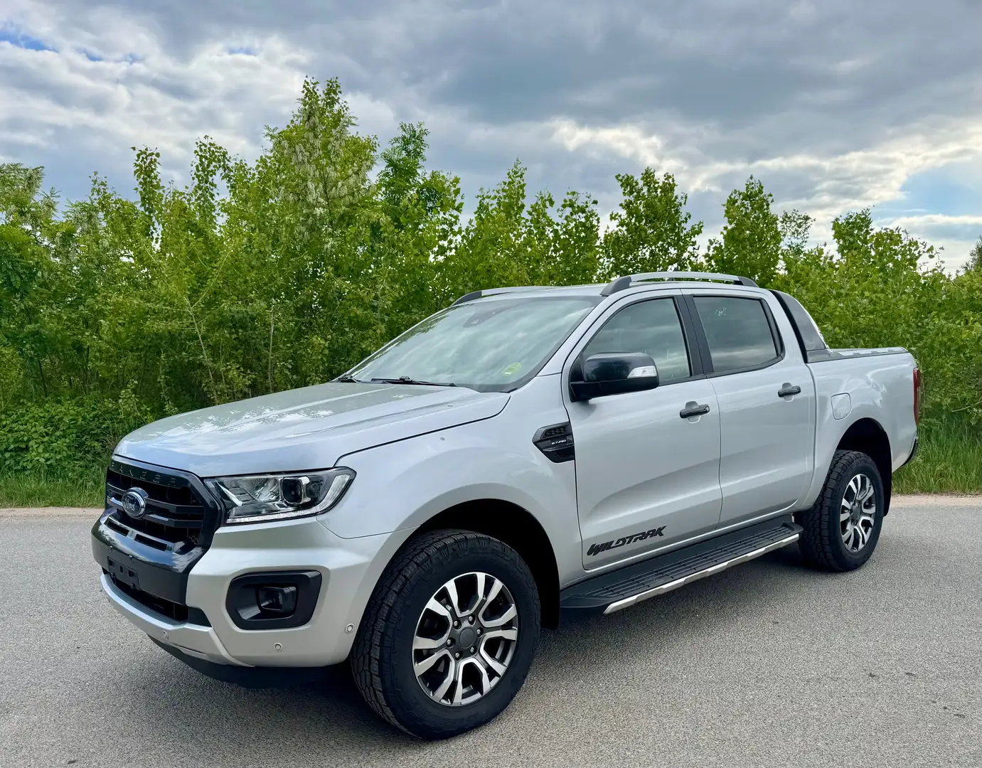 Ford Ranger Wildtrak Doppelkabine 4x4 Silber - 1
