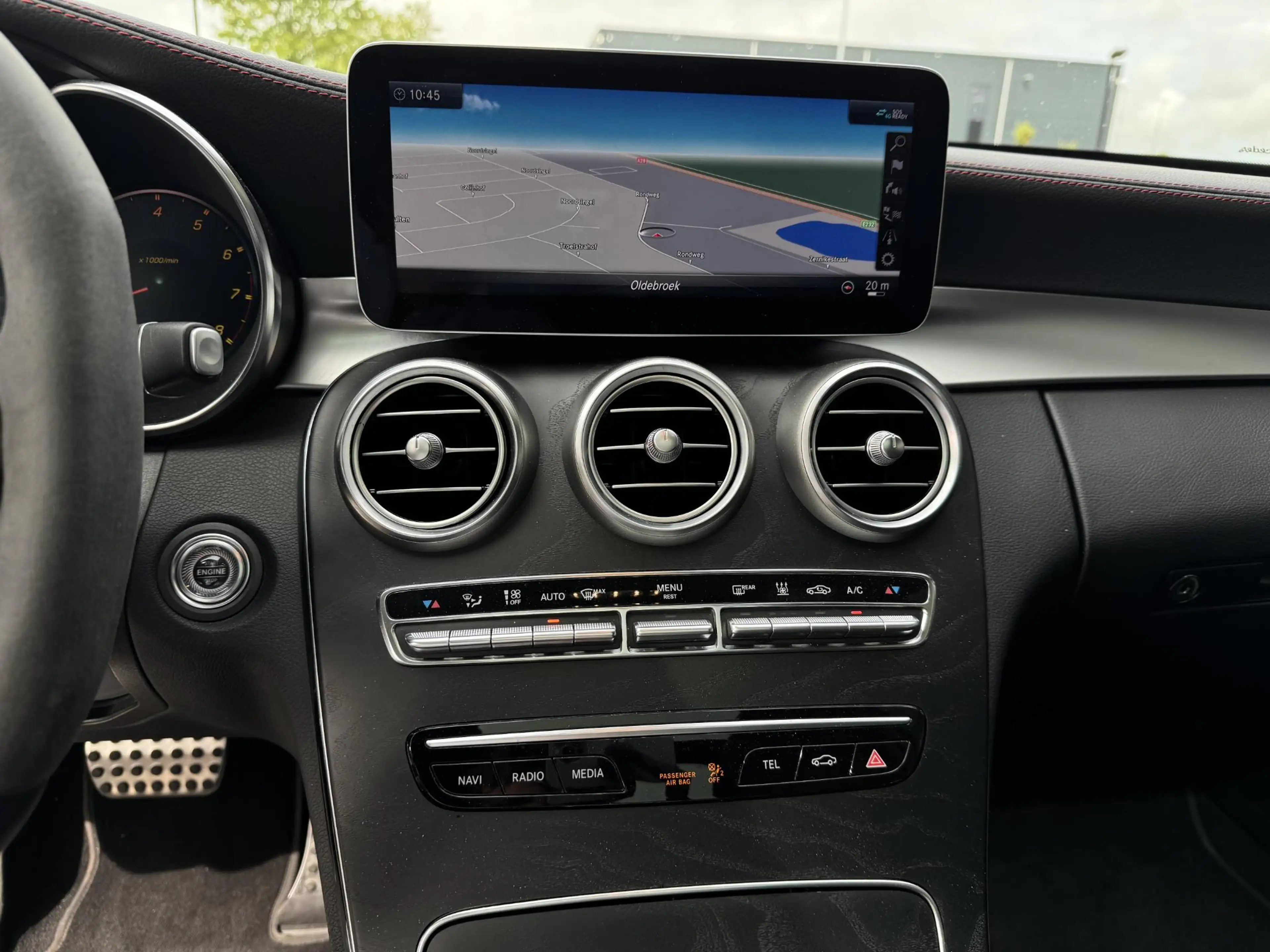 Mercedes-Benz C 43 AMG Estate 4MATIC Premium Plus Pack — photo 11