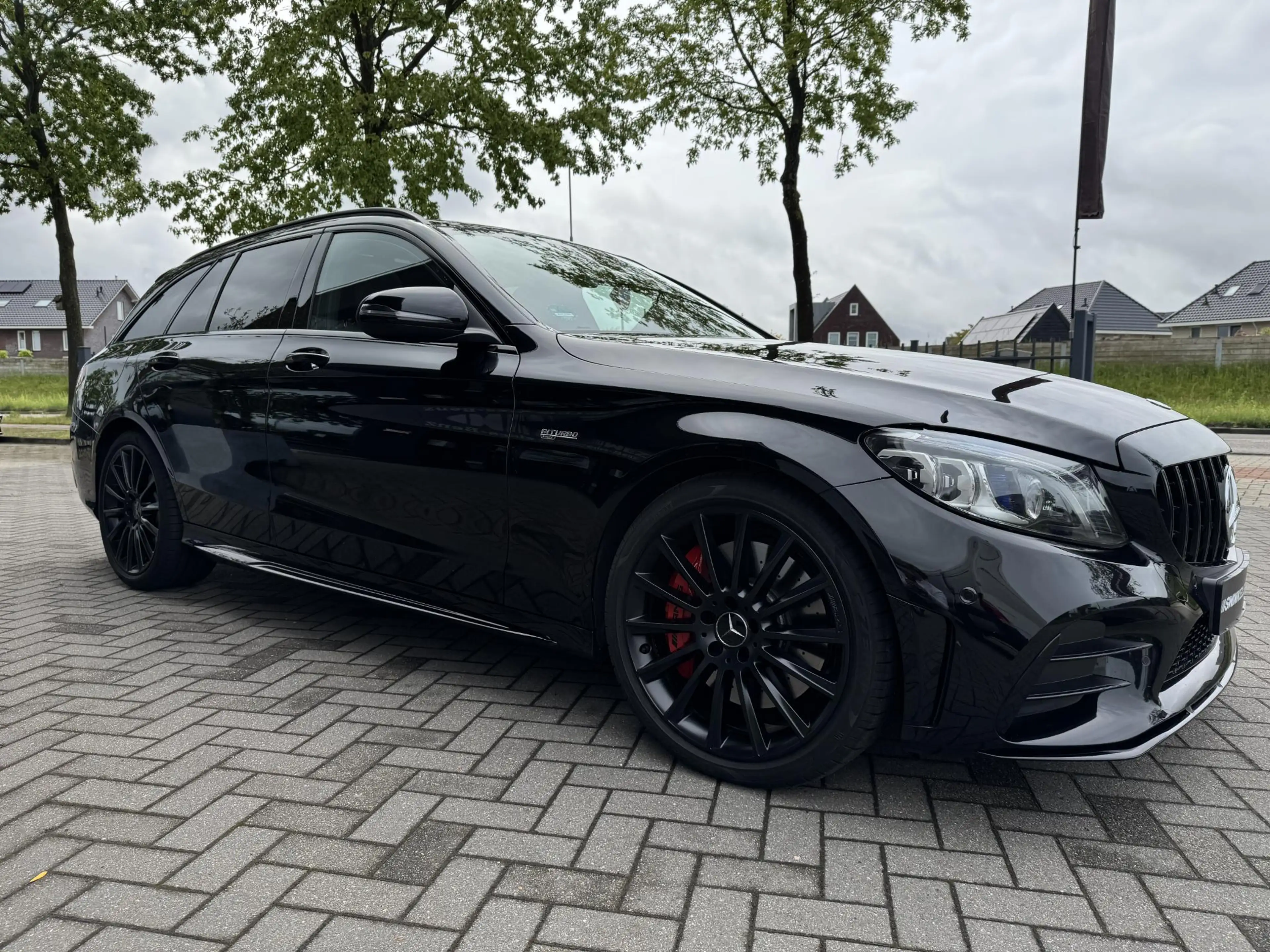 Mercedes-Benz C 43 AMG Estate 4MATIC Premium Plus Pack — photo 2